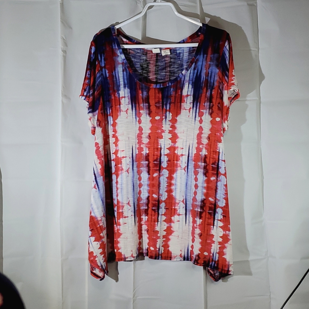 Artisan NY Red/Blue/White Tie-Dye Flowy Fit-Flare T-Shirt - Size 2X (2 sm holes)